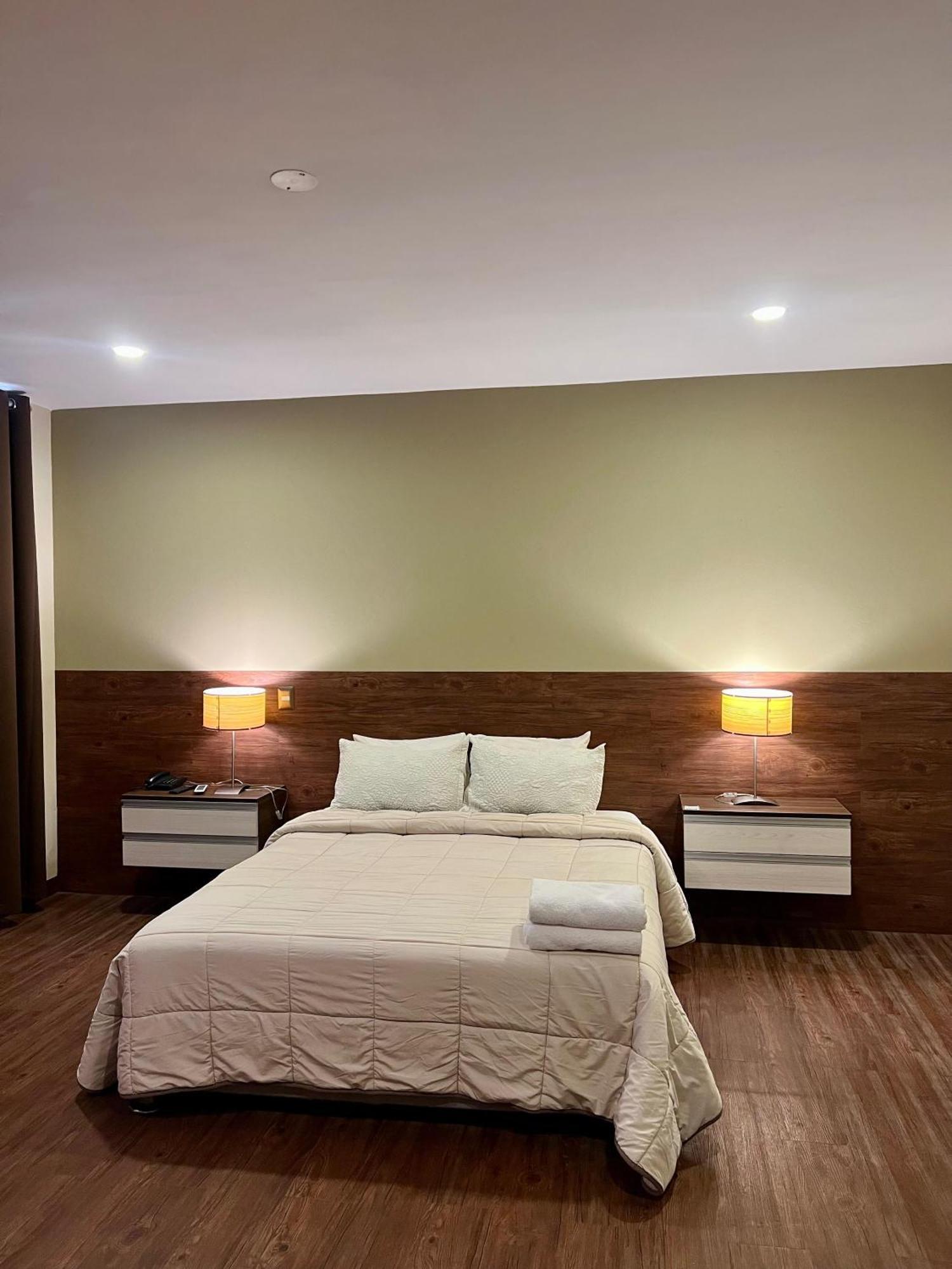 איקה Hotel El Huacachinero מראה חיצוני תמונה
